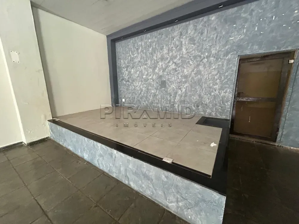 Alugar Casa / Padr&atilde;o em Ribeir&atilde;o Preto R$ 3.000,00 - Foto 3