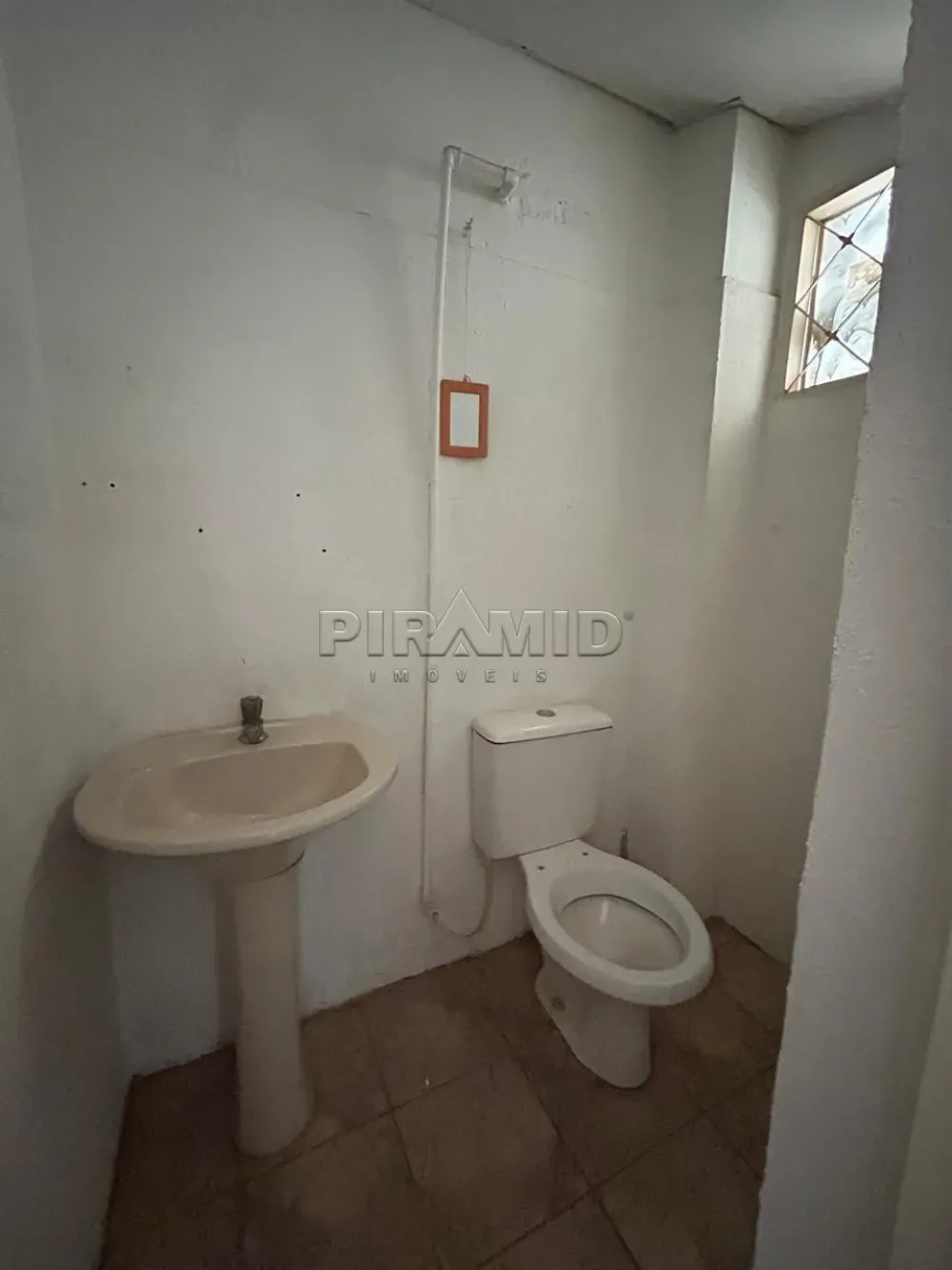 Alugar Casa / Padr&atilde;o em Ribeir&atilde;o Preto R$ 3.000,00 - Foto 14