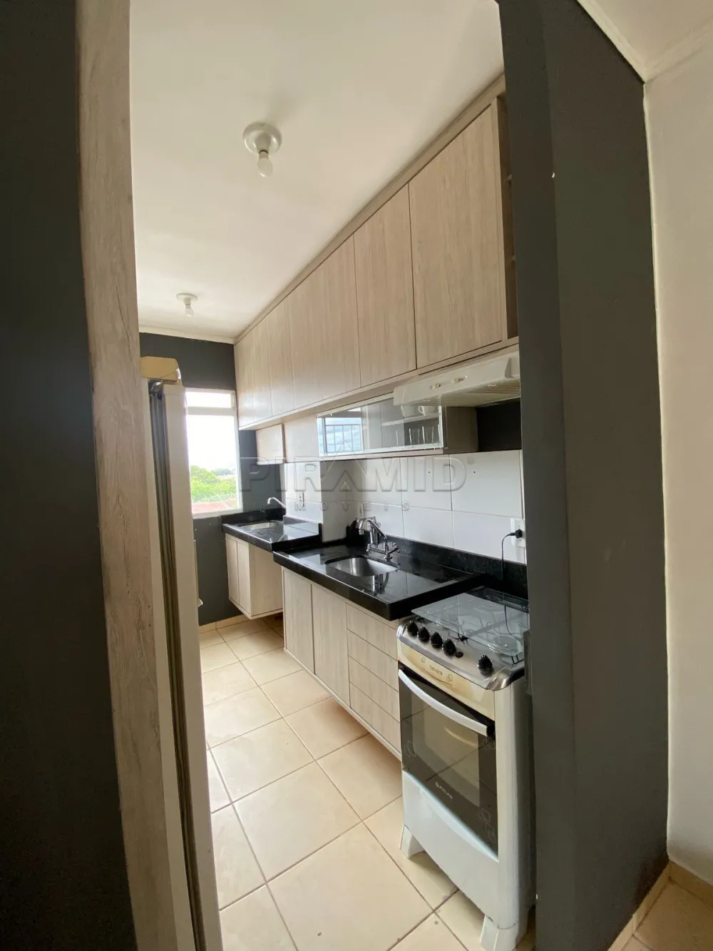 Alugar Apartamento / Padr&atilde;o em Ribeir&atilde;o Preto R$ 1.520,00 - Foto 11