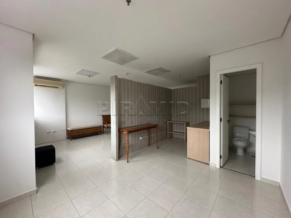 Alugar Comercial / Sala em Ribeir&atilde;o Preto R$ 2.400,00 - Foto 2