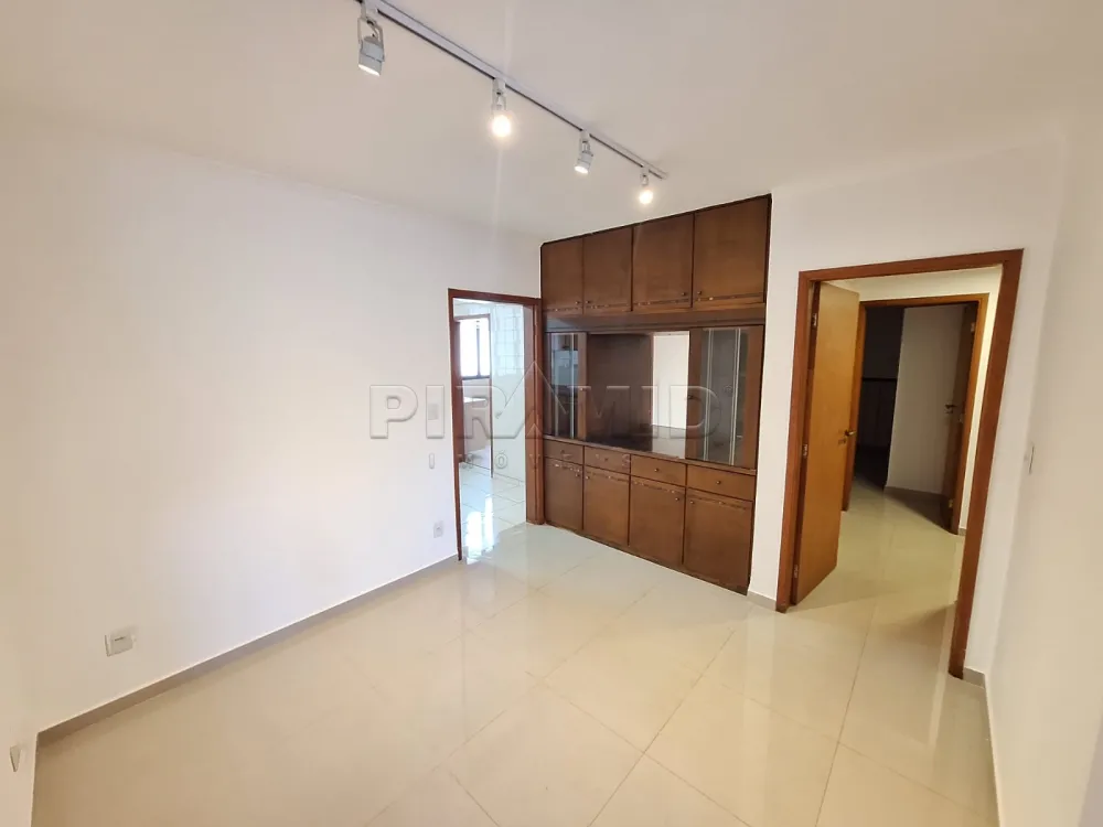 Alugar Apartamento / Padr&atilde;o em Ribeir&atilde;o Preto R$ 2.500,00 - Foto 3