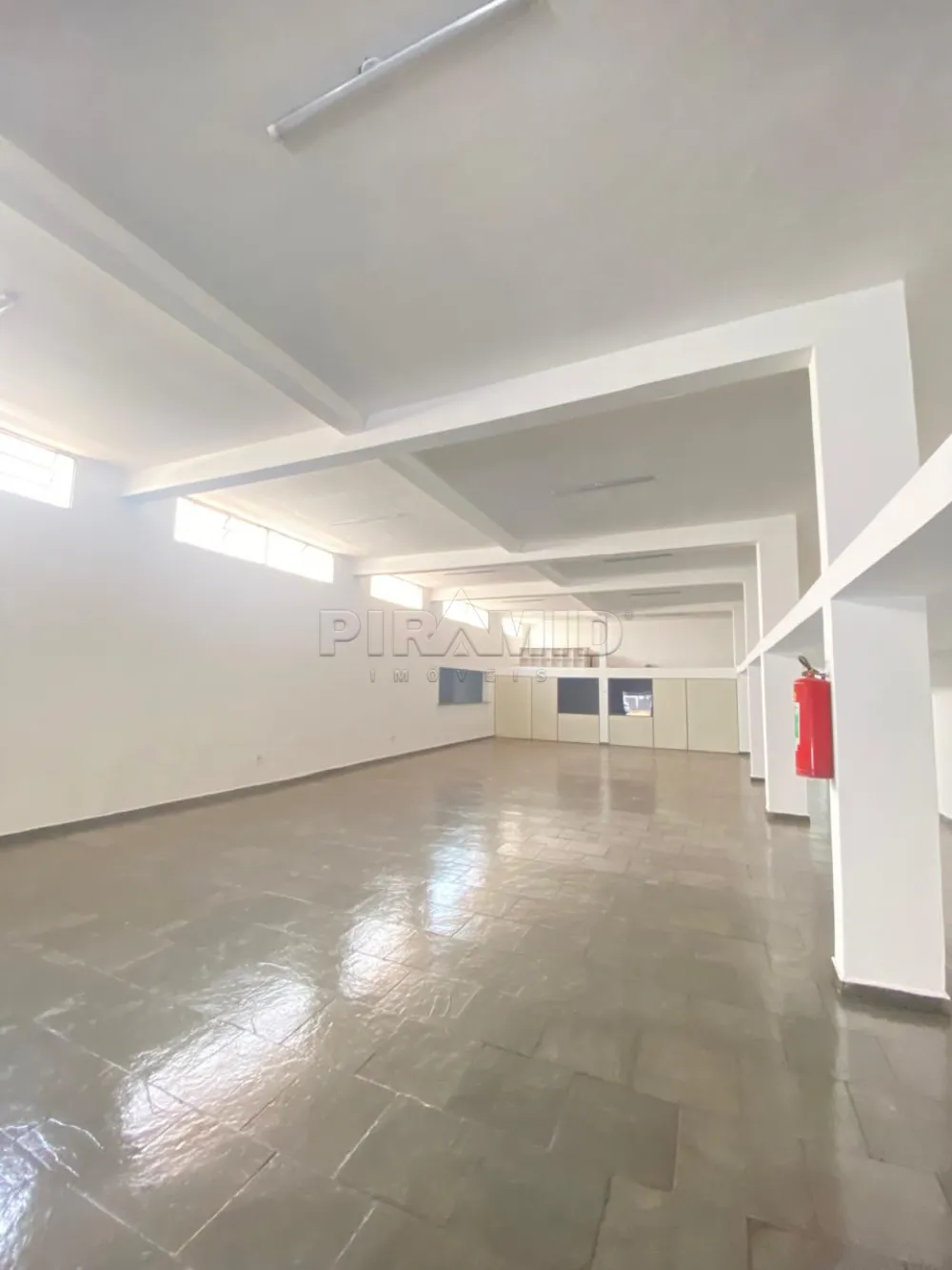Alugar Comercial / Sal&atilde;o em Ribeir&atilde;o Preto R$ 10.000,00 - Foto 2
