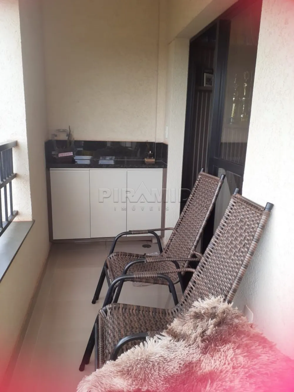 Comprar Apartamento / Padr&atilde;o em Ribeir&atilde;o Preto R$ 350.000,00 - Foto 4