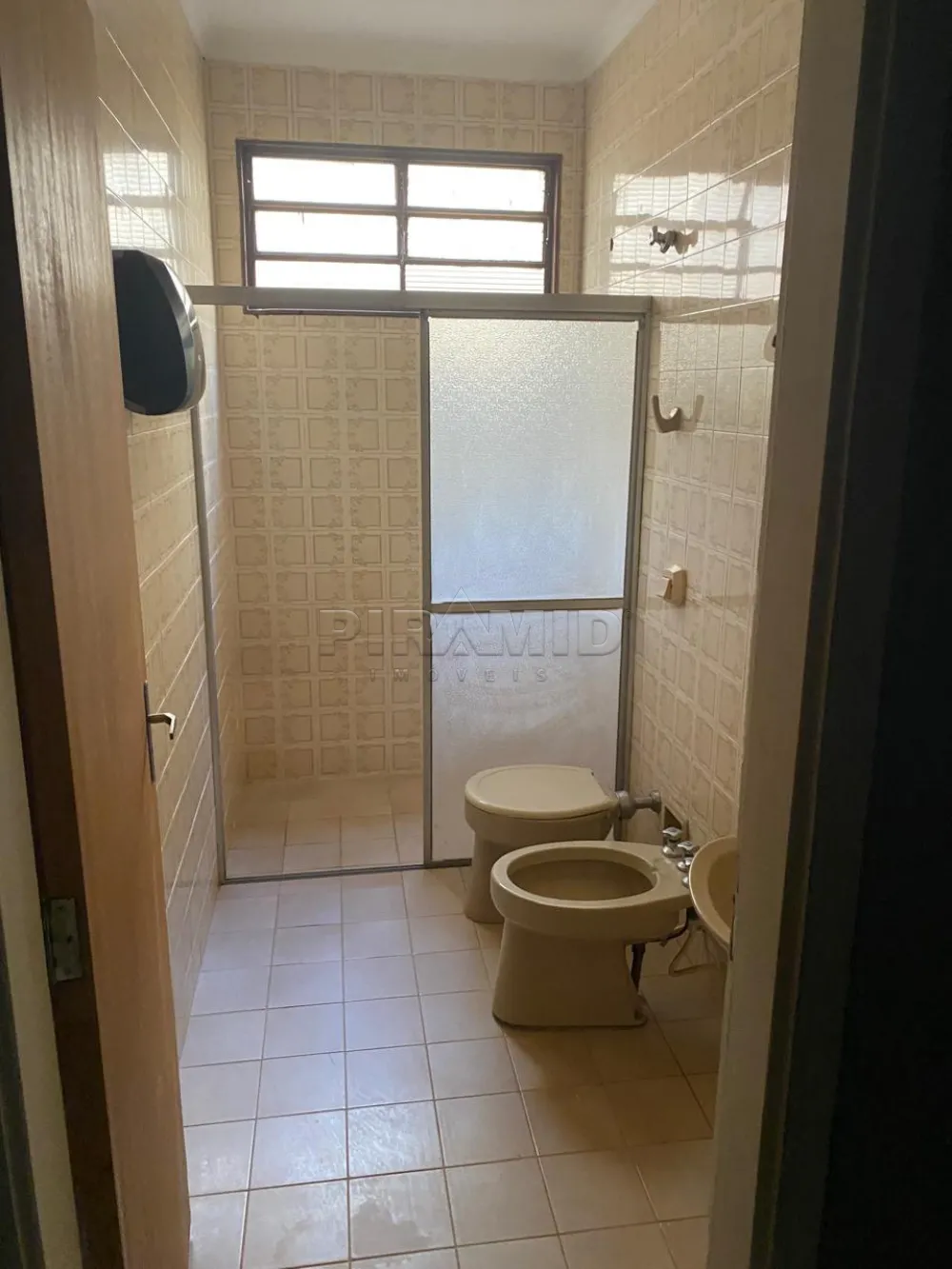 Alugar Comercial / Sala em Ribeir&atilde;o Preto R$ 1.500,00 - Foto 6