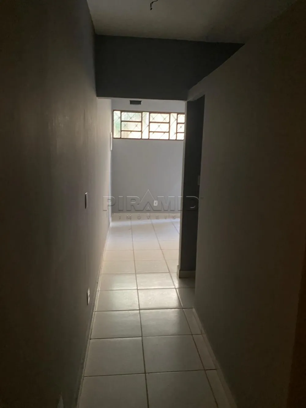 Alugar Comercial / Sala em Ribeir&atilde;o Preto R$ 1.500,00 - Foto 7
