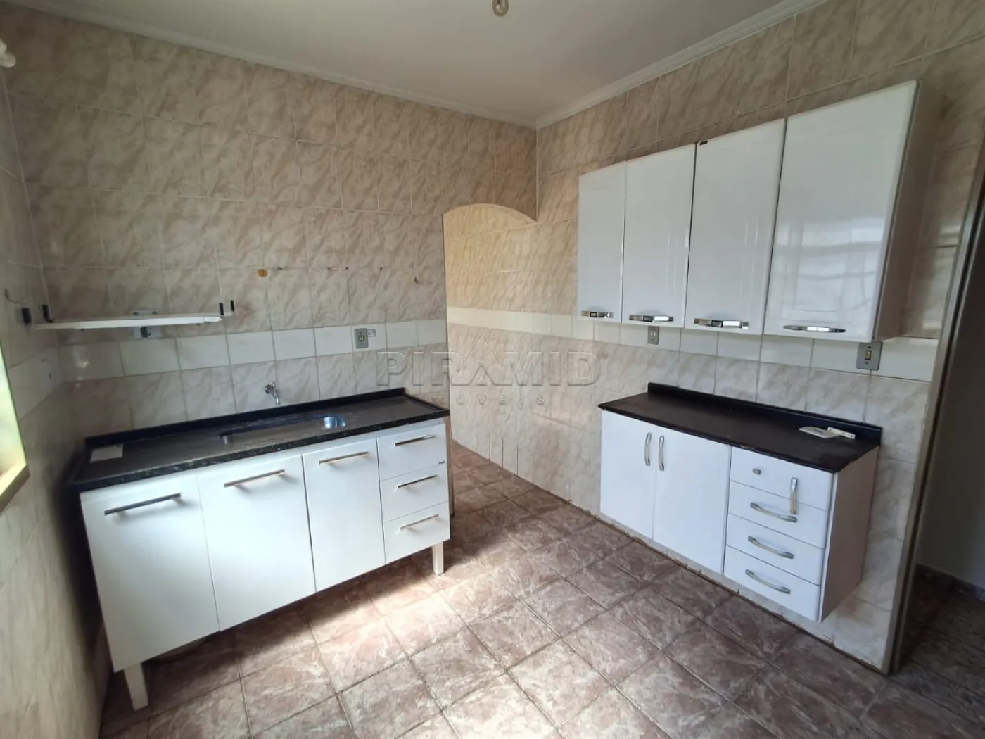 Alugar Apartamento / Padr&atilde;o em Ribeir&atilde;o Preto R$ 1.600,00 - Foto 12