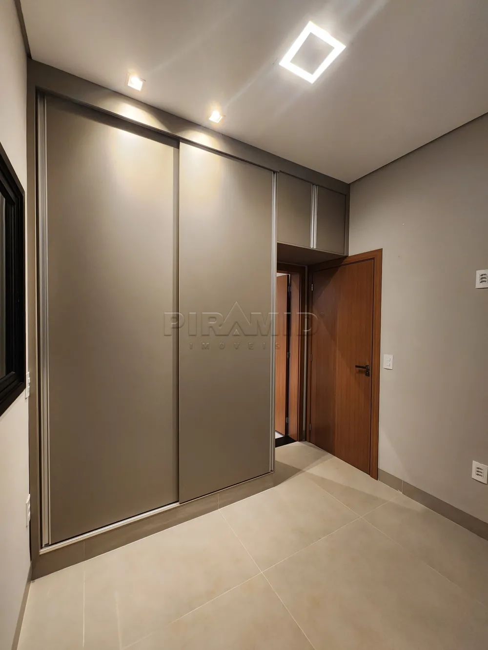 Comprar Casa / Condom&iacute;nio em Ribeir&atilde;o Preto R$ 1.130.000,00 - Foto 10