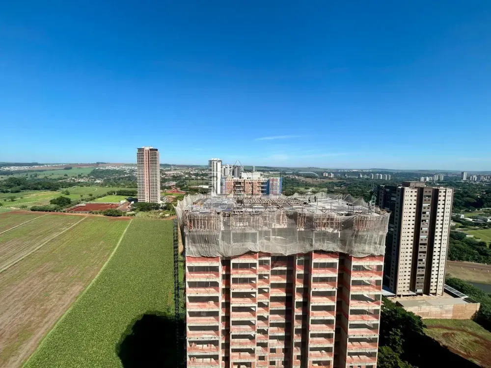 Alugar Apartamento / Padr&atilde;o em Ribeir&atilde;o Preto R$ 3.950,00 - Foto 8
