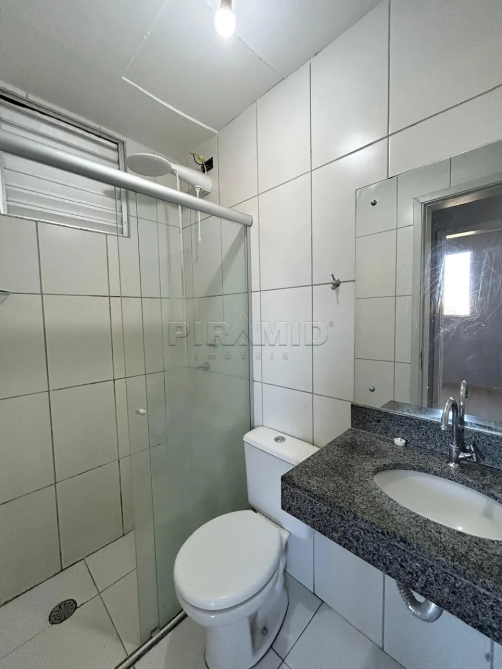 Alugar Apartamento / Padr&atilde;o em Ribeir&atilde;o Preto R$ 800,00 - Foto 12