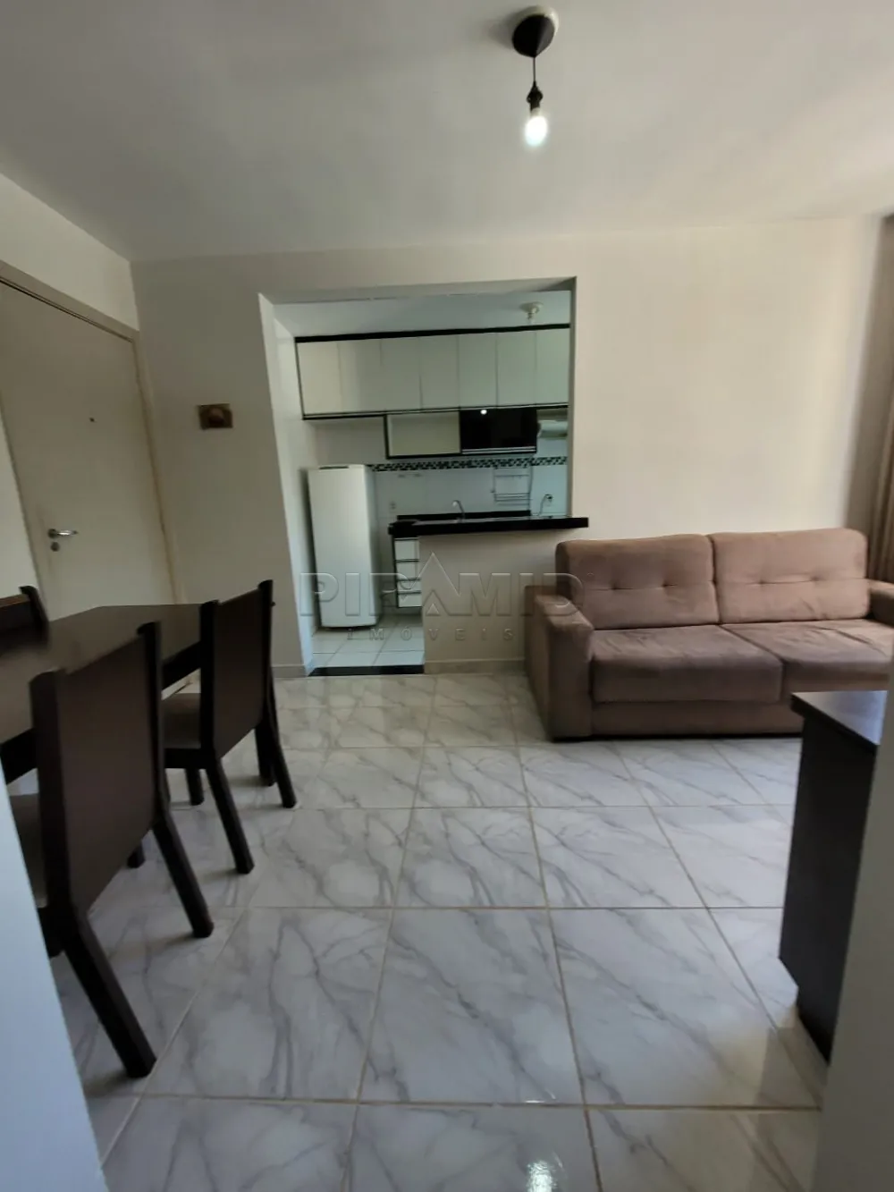 Comprar Apartamento / Padr&atilde;o em Ribeir&atilde;o Preto R$ 200.000,00 - Foto 3