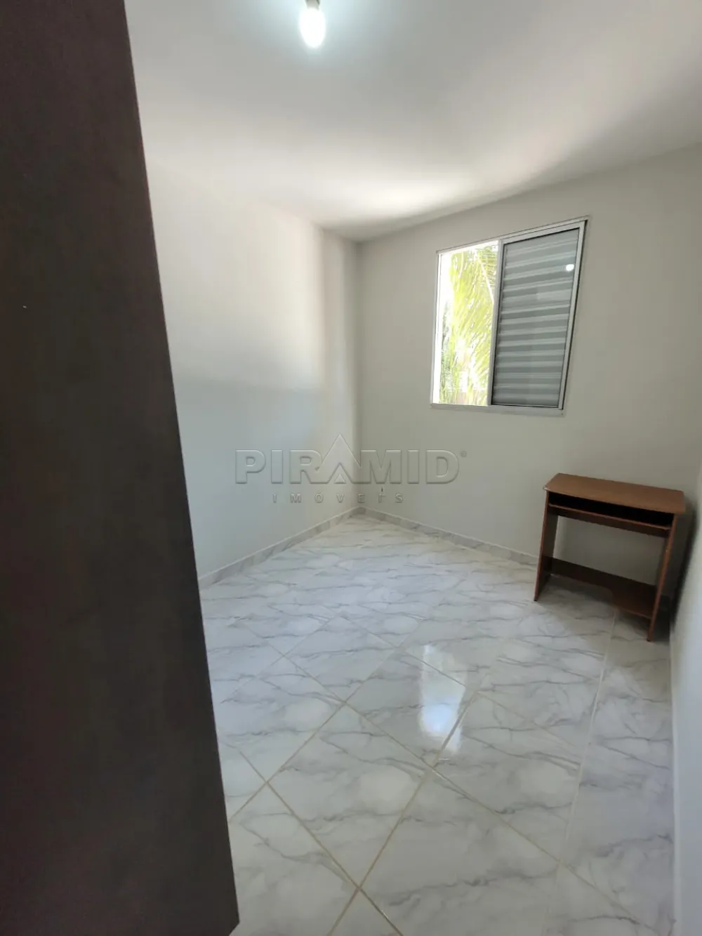 Comprar Apartamento / Padr&atilde;o em Ribeir&atilde;o Preto R$ 200.000,00 - Foto 5
