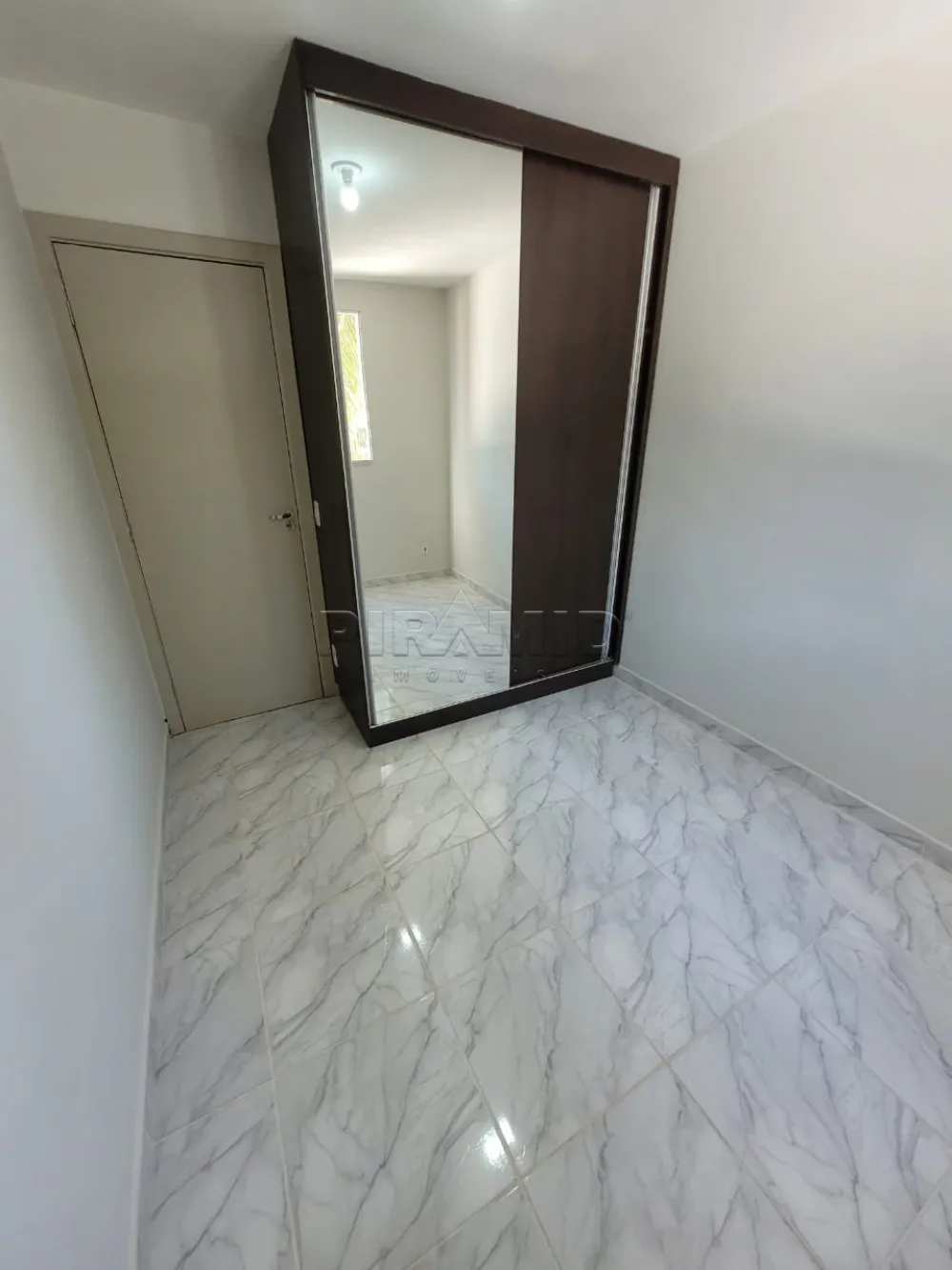 Comprar Apartamento / Padr&atilde;o em Ribeir&atilde;o Preto R$ 200.000,00 - Foto 6