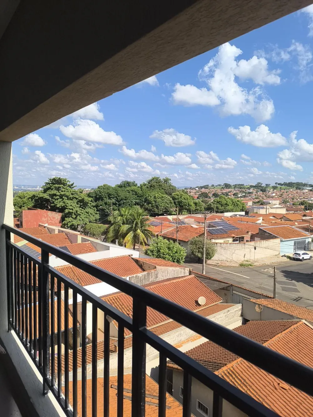 Alugar Apartamento / Padr&atilde;o em Ribeir&atilde;o Preto R$ 1.150,00 - Foto 4