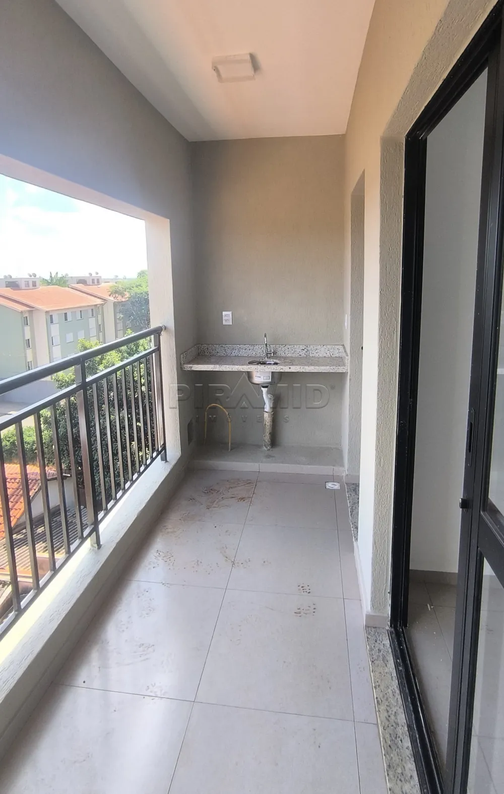 Alugar Apartamento / Padr&atilde;o em Ribeir&atilde;o Preto R$ 1.150,00 - Foto 6