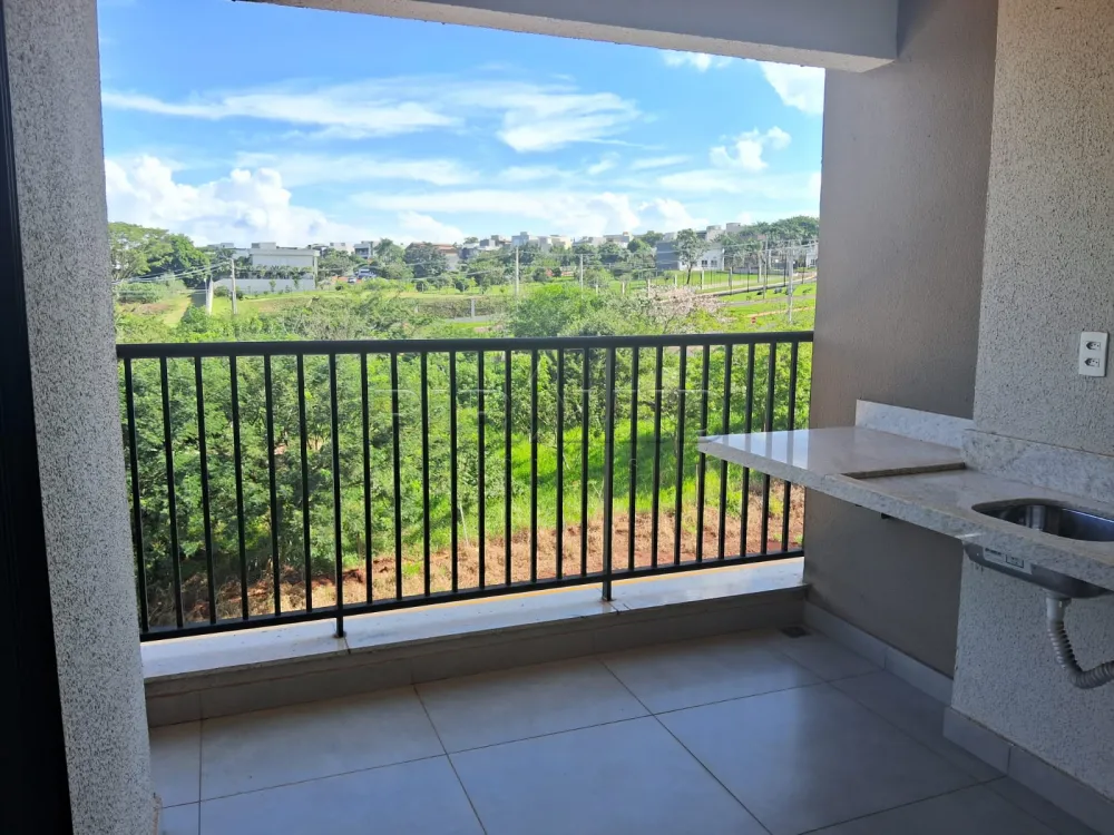 Alugar Apartamento / Padr&atilde;o em Ribeir&atilde;o Preto R$ 2.500,00 - Foto 3