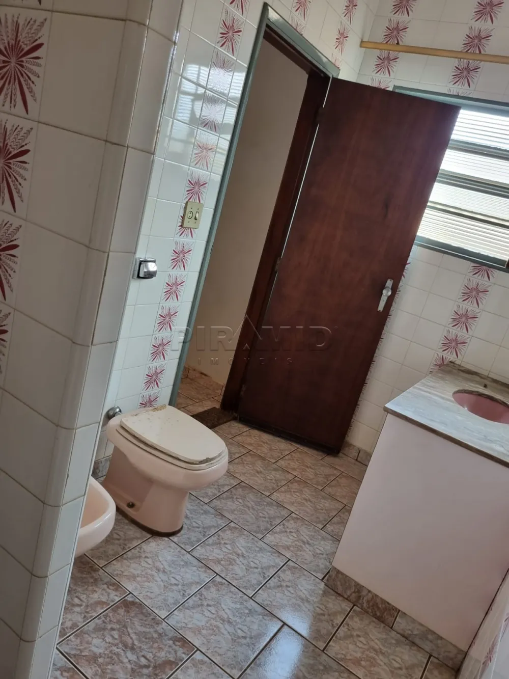 Comprar Casa / Padr&atilde;o em Ribeir&atilde;o Preto R$ 600.000,00 - Foto 17