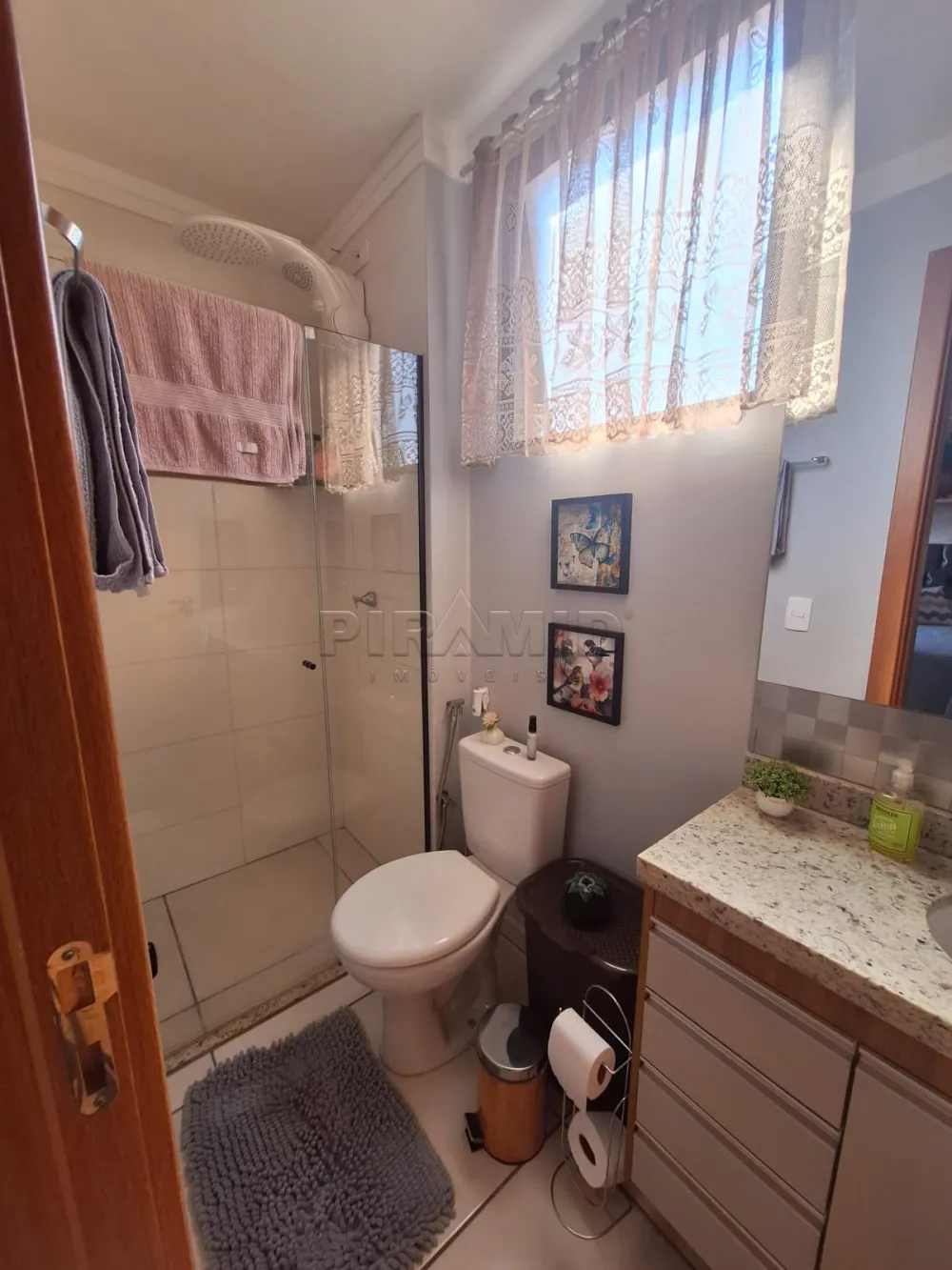 Alugar Apartamento / Padr&atilde;o em Ribeir&atilde;o Preto R$ 1.900,00 - Foto 13