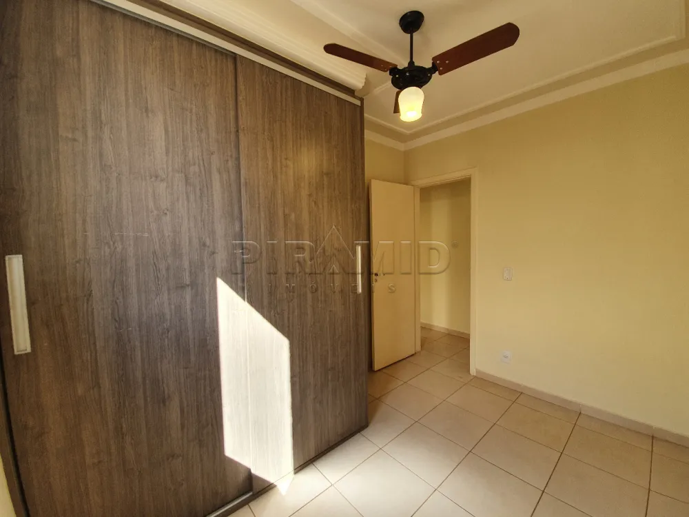 Alugar Apartamento / Padr&atilde;o em Ribeir&atilde;o Preto R$ 1.600,00 - Foto 7