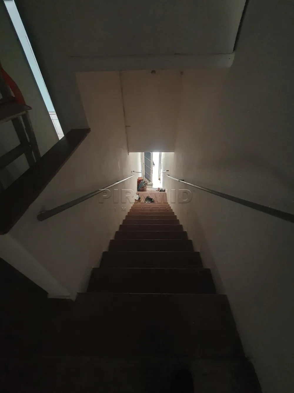 Alugar Comercial / Sal&atilde;o em Ribeir&atilde;o Preto R$ 1.550,00 - Foto 1