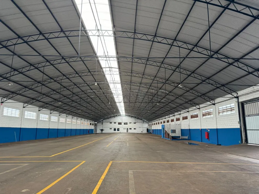 Alugar Comercial / Galp&atilde;o  Barrac&atilde;o em Ribeir&atilde;o Preto R$ 50.000,00 - Foto 4