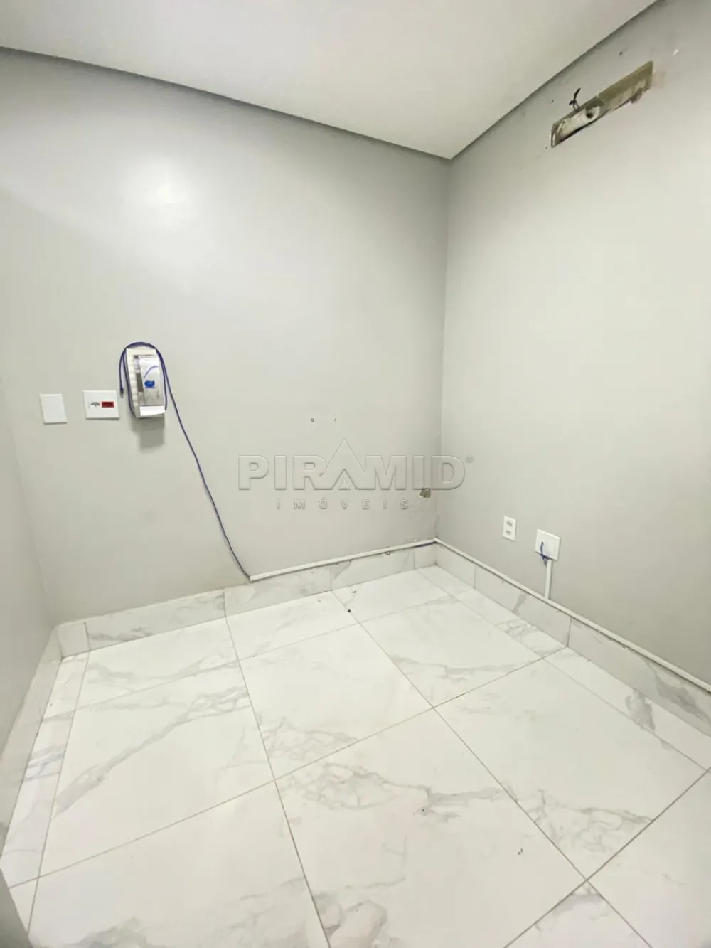 Alugar Comercial / Sal&atilde;o em Ribeir&atilde;o Preto R$ 3.500,00 - Foto 9