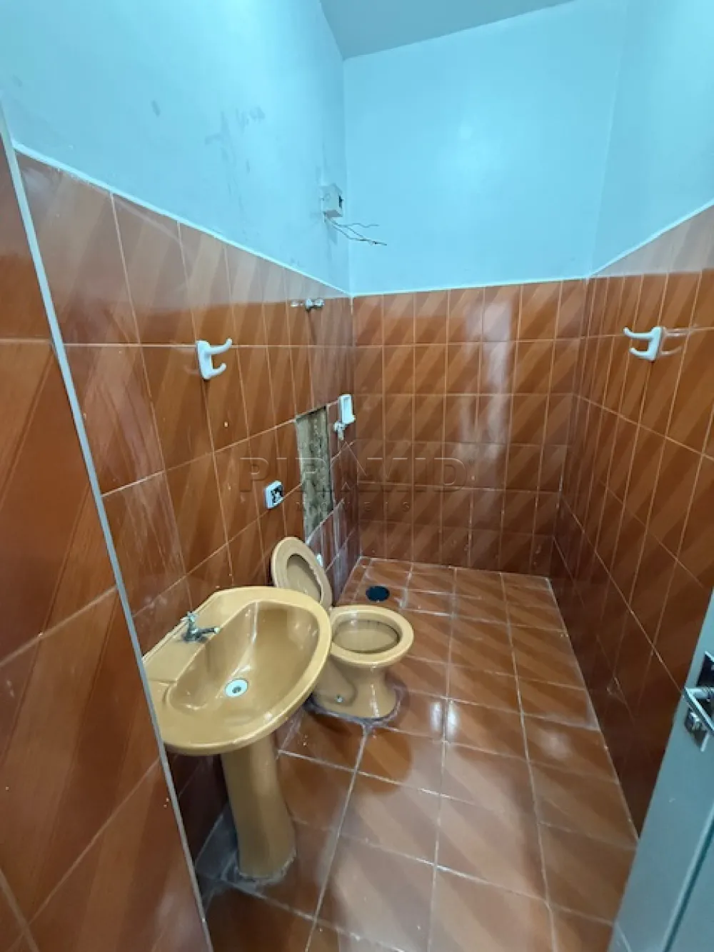 Alugar Comercial / Galp&atilde;o  Barrac&atilde;o em Ribeir&atilde;o Preto R$ 8.500,00 - Foto 9