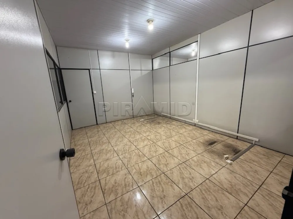 Alugar Comercial / Galp&atilde;o  Barrac&atilde;o em Ribeir&atilde;o Preto R$ 8.500,00 - Foto 17