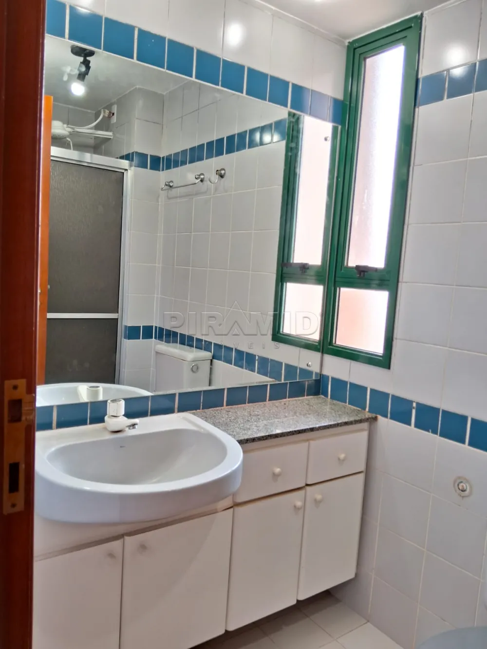 Alugar Apartamento / Padr&atilde;o em Ribeir&atilde;o Preto R$ 1.800,00 - Foto 8