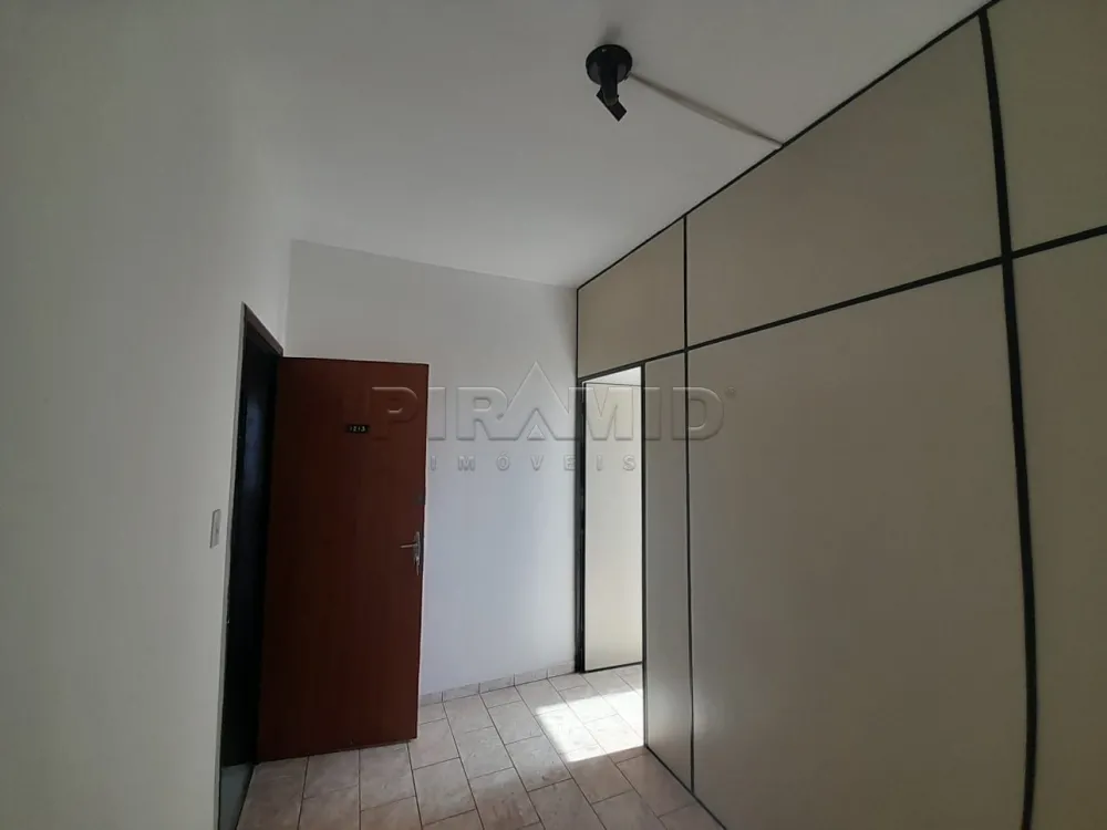 Alugar Comercial / Sala em Ribeir&atilde;o Preto R$ 800,00 - Foto 2