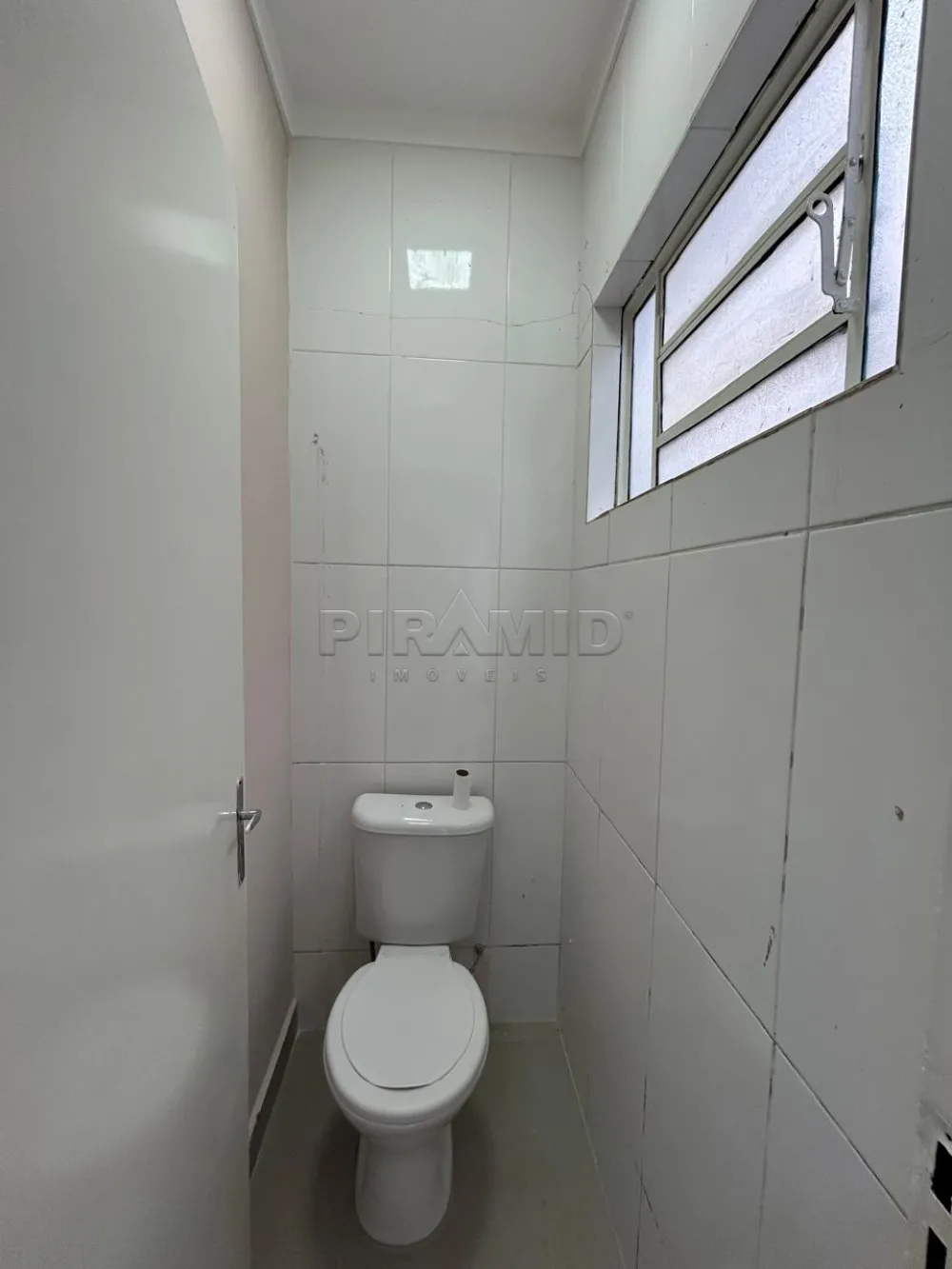 Alugar Comercial / Sala em Ribeir&atilde;o Preto R$ 800,00 - Foto 4