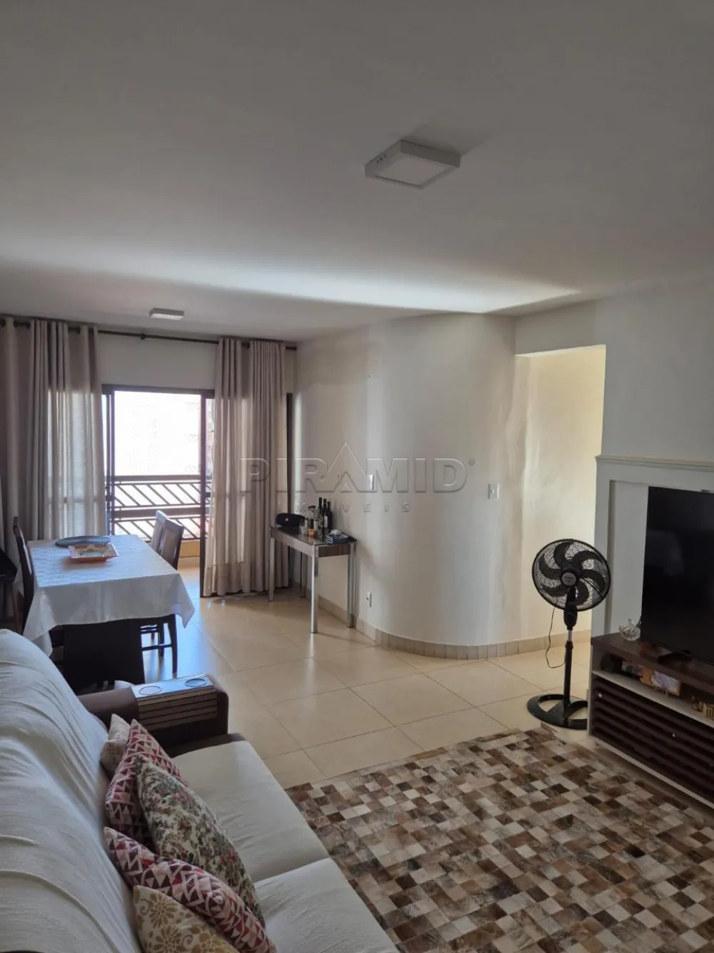 Comprar Apartamento / Padr&atilde;o em Ribeir&atilde;o Preto R$ 315.000,00 - Foto 1