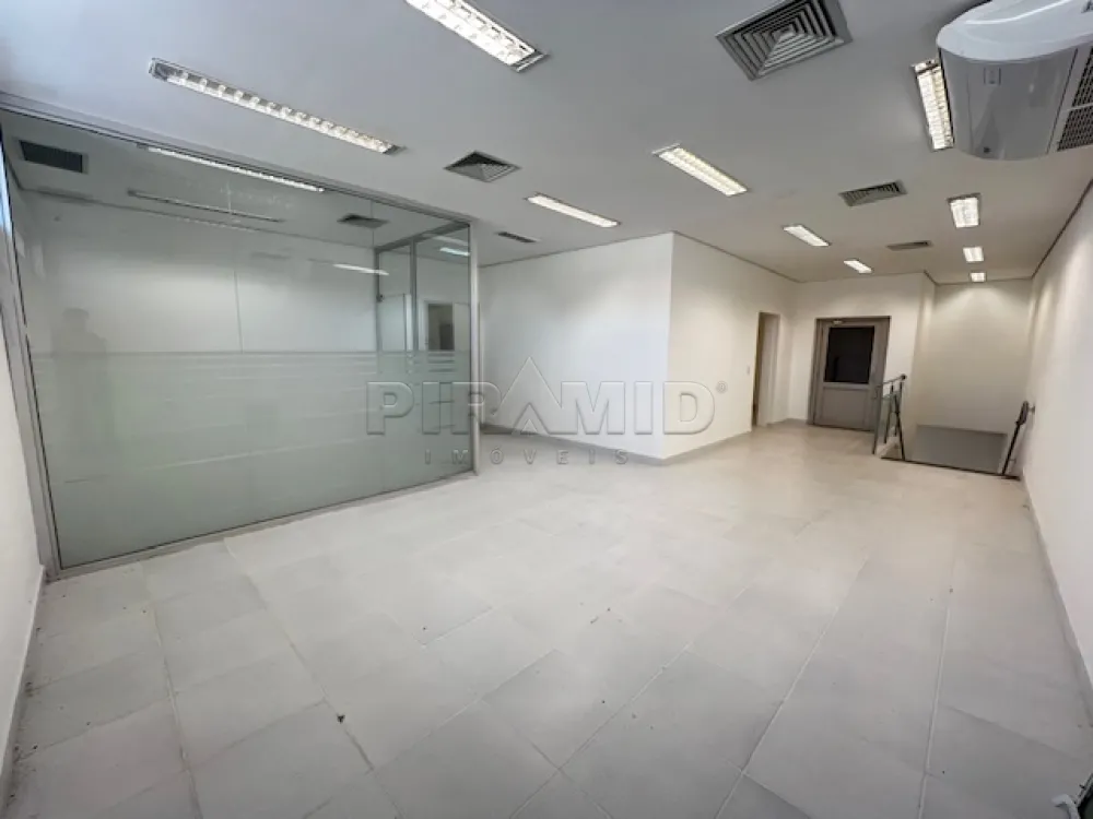 Alugar Comercial / Sal&atilde;o em Ribeir&atilde;o Preto R$ 30.000,00 - Foto 16
