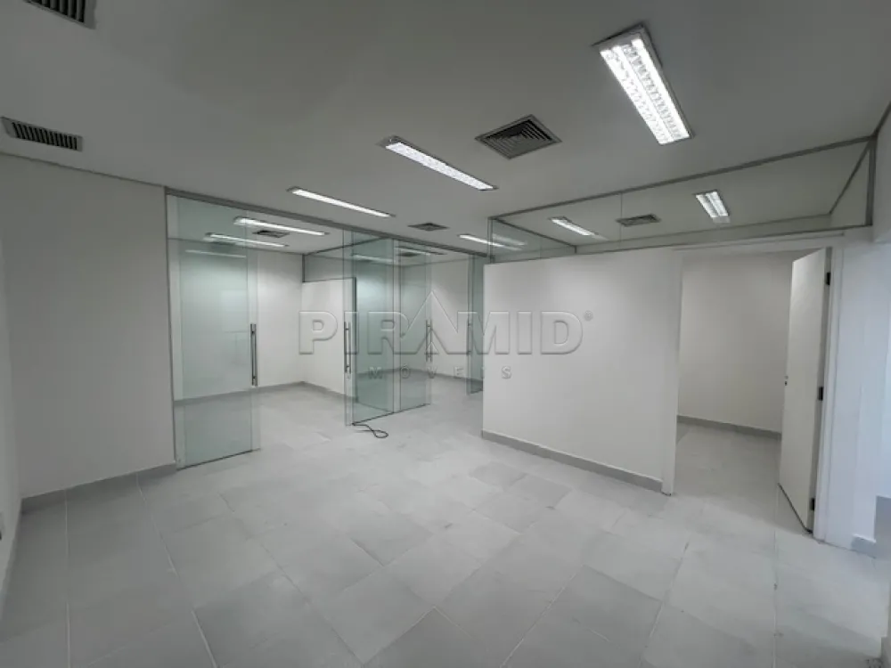 Alugar Comercial / Sal&atilde;o em Ribeir&atilde;o Preto R$ 30.000,00 - Foto 22