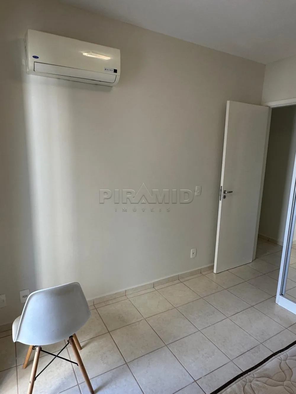 Alugar Apartamento / Padr&atilde;o em Ribeir&atilde;o Preto R$ 2.600,00 - Foto 5