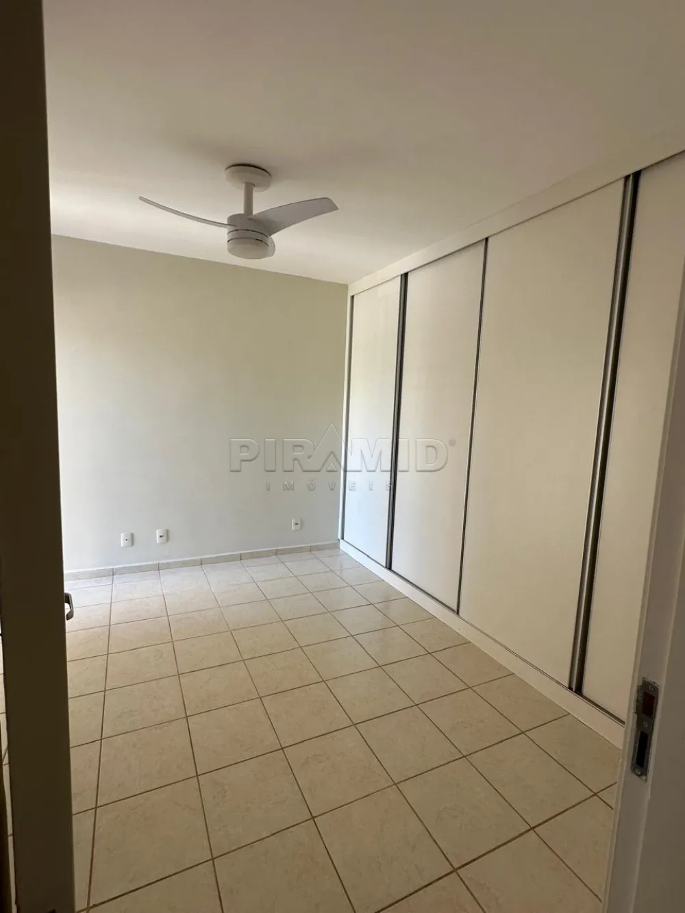 Alugar Apartamento / Padr&atilde;o em Ribeir&atilde;o Preto R$ 2.600,00 - Foto 8