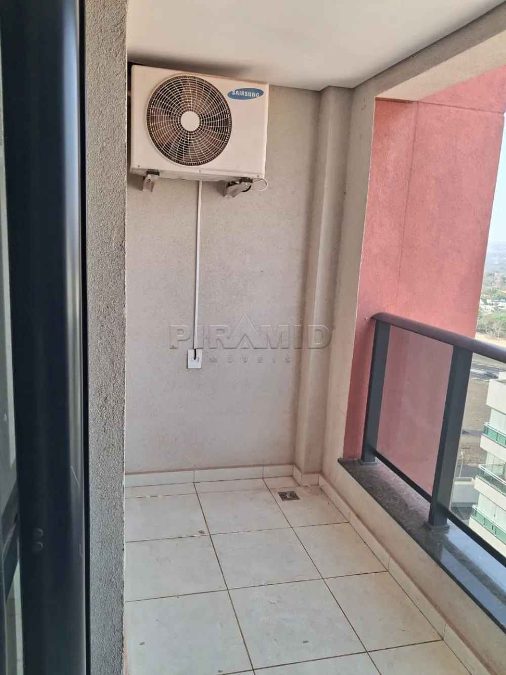 Comprar Apartamento / Padr&atilde;o em Ribeir&atilde;o Preto R$ 330.000,00 - Foto 2