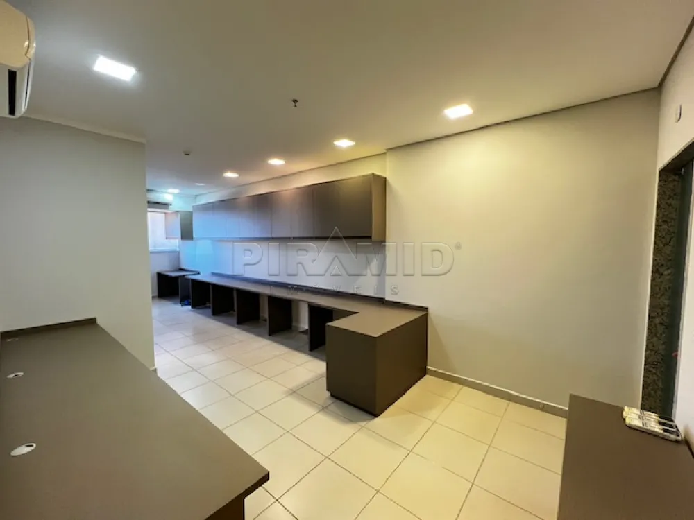 Alugar Comercial / Sala em Ribeir&atilde;o Preto R$ 3.750,00 - Foto 2