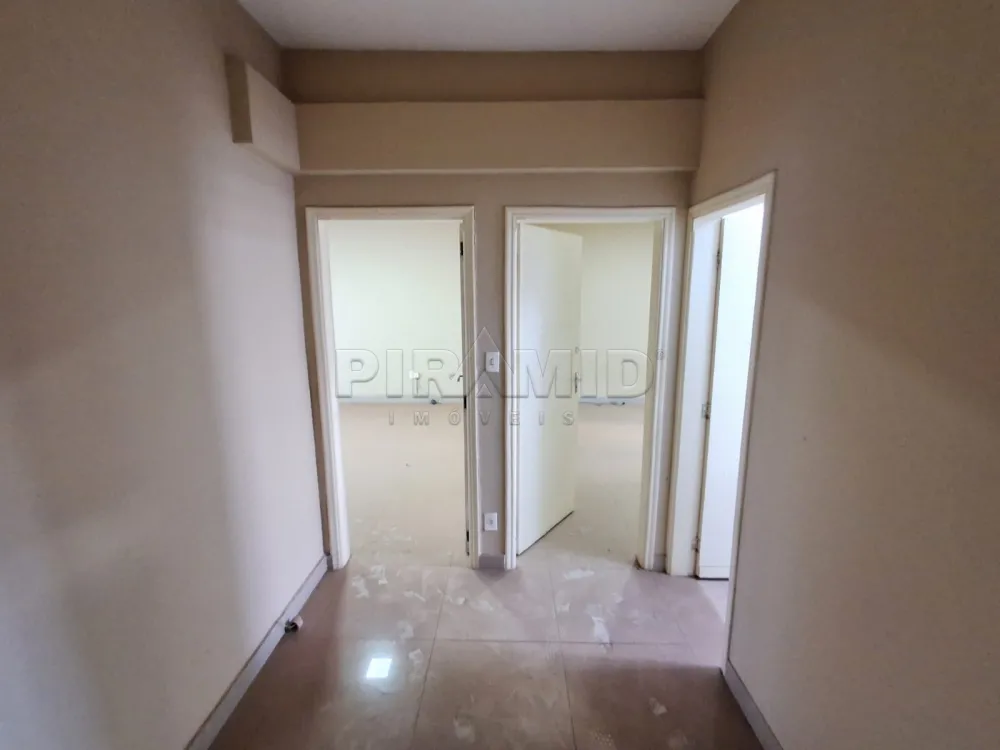 Alugar Comercial / Sala em Ribeir&atilde;o Preto R$ 2.000,00 - Foto 5