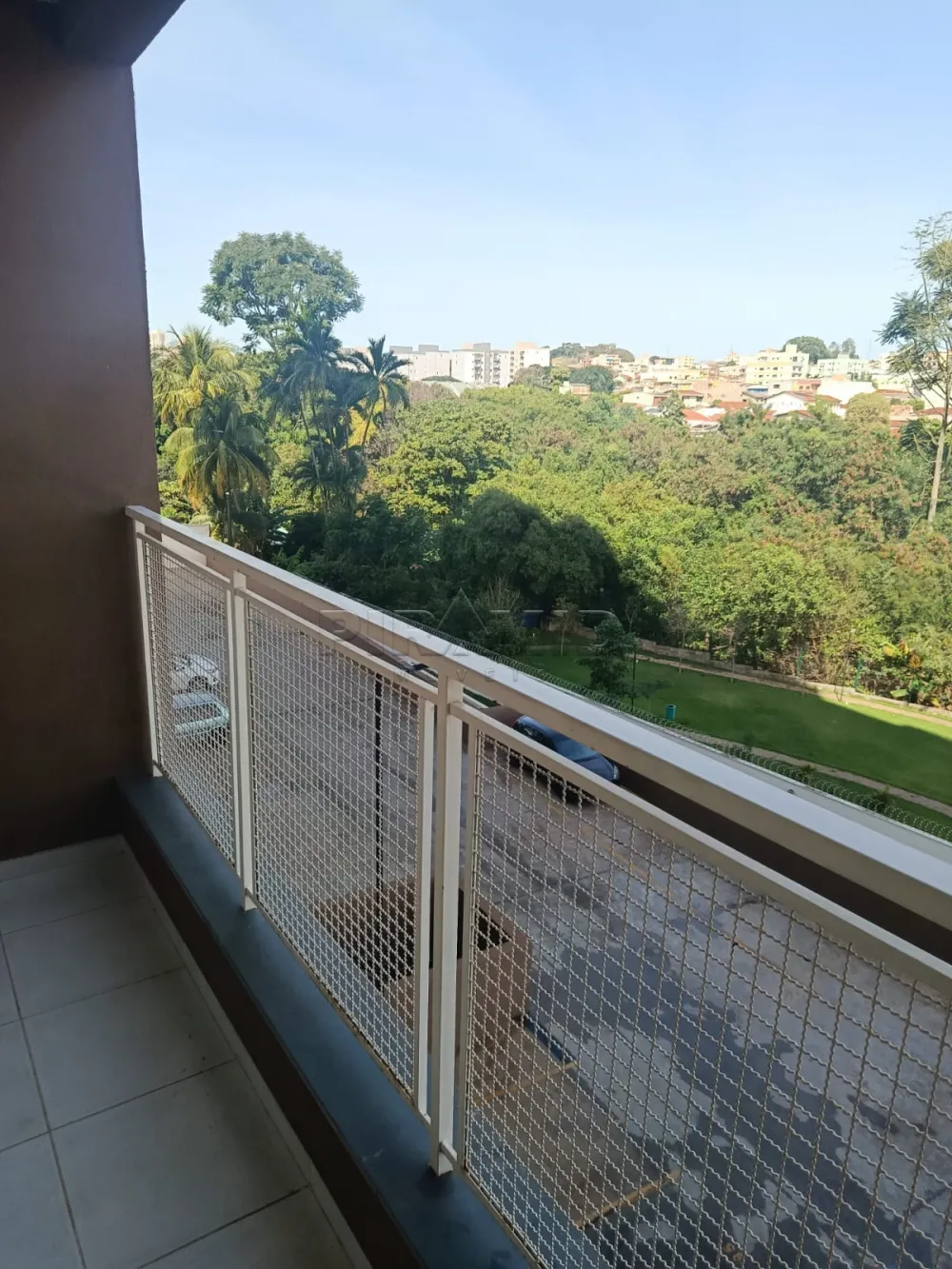 Alugar Apartamento / Padr&atilde;o em Ribeir&atilde;o Preto R$ 1.550,00 - Foto 3