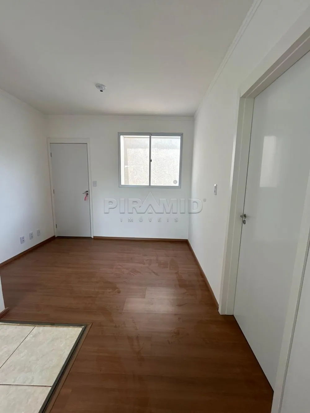 Comprar Apartamento / Padr&atilde;o em Ribeir&atilde;o Preto R$ 185.000,00 - Foto 1