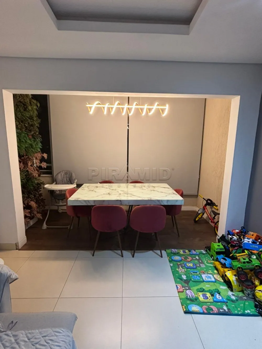 Comprar Apartamento / Padr&atilde;o em Ribeir&atilde;o Preto R$ 584.900,00 - Foto 2