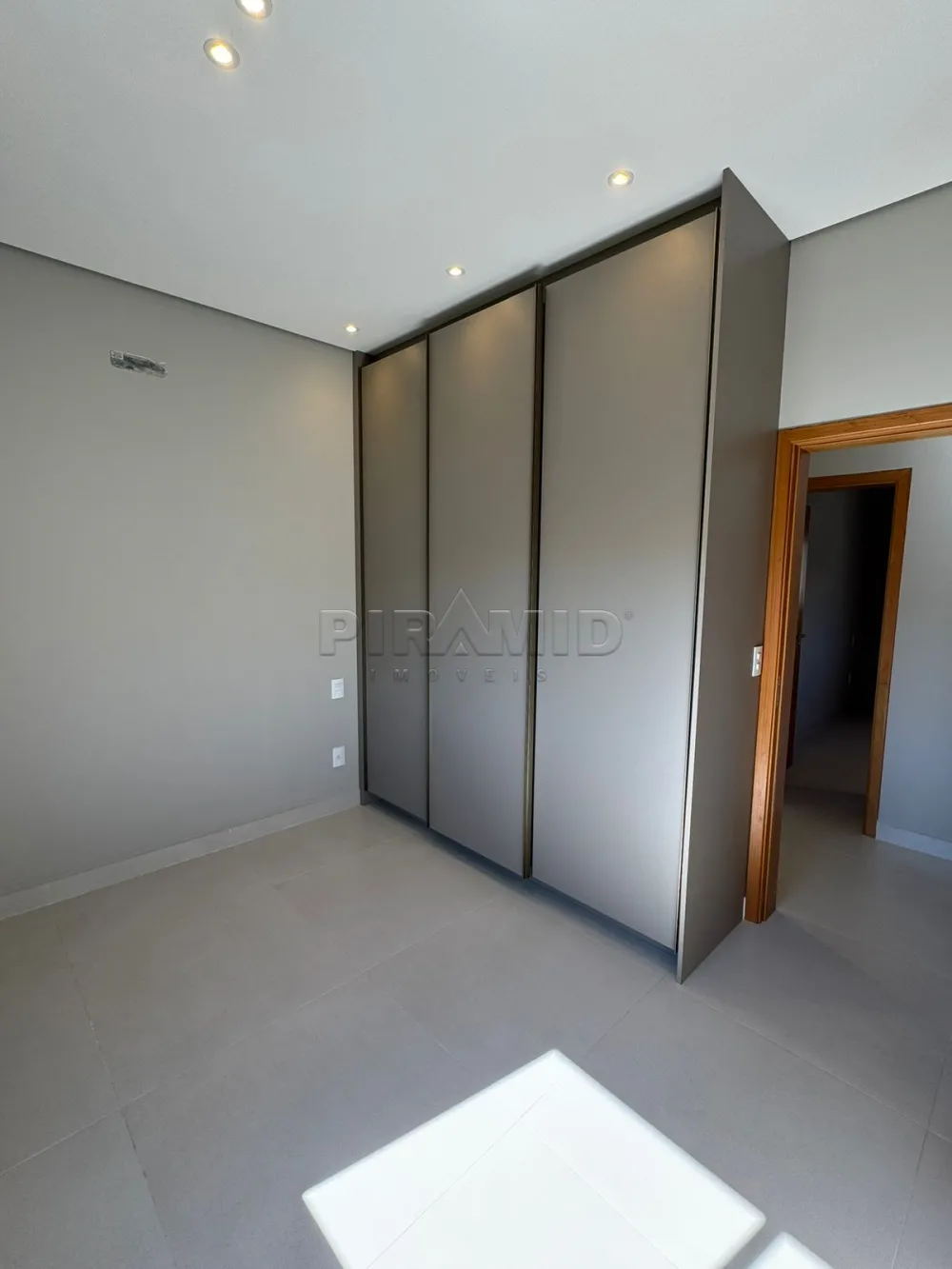 Comprar Casa / Condom&iacute;nio em Ribeir&atilde;o Preto R$ 2.590.000,00 - Foto 5