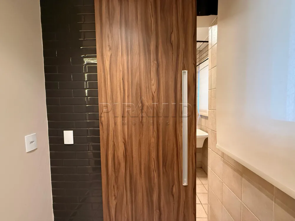 Alugar Apartamento / Padr&atilde;o em Ribeir&atilde;o Preto R$ 2.000,00 - Foto 15