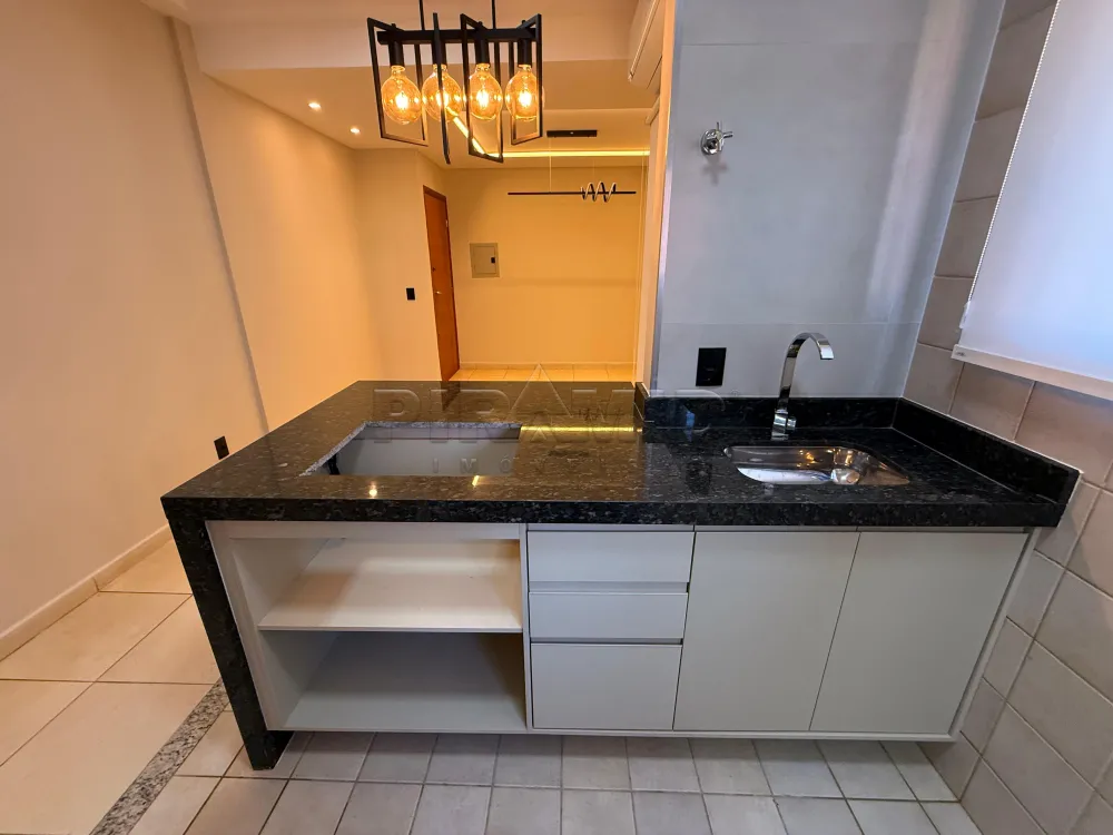 Alugar Apartamento / Padr&atilde;o em Ribeir&atilde;o Preto R$ 2.000,00 - Foto 15
