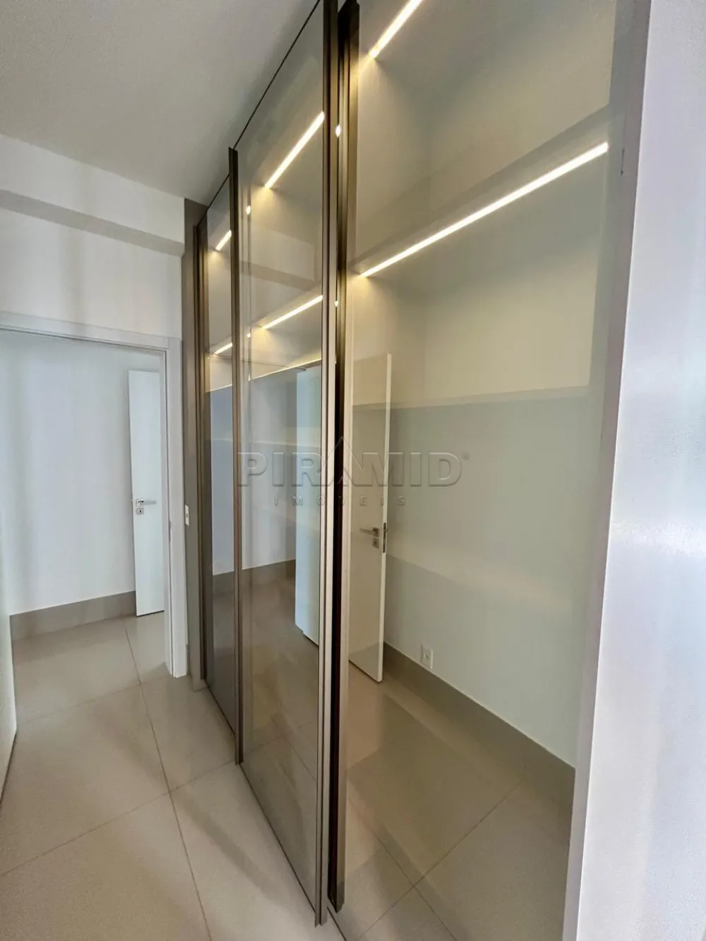 Comprar Apartamento / Padr&atilde;o em Ribeir&atilde;o Preto R$ 2.890.000,00 - Foto 19