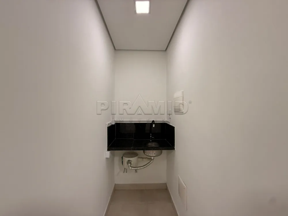Alugar Comercial / Sala em Ribeir&atilde;o Preto R$ 2.100,00 - Foto 5