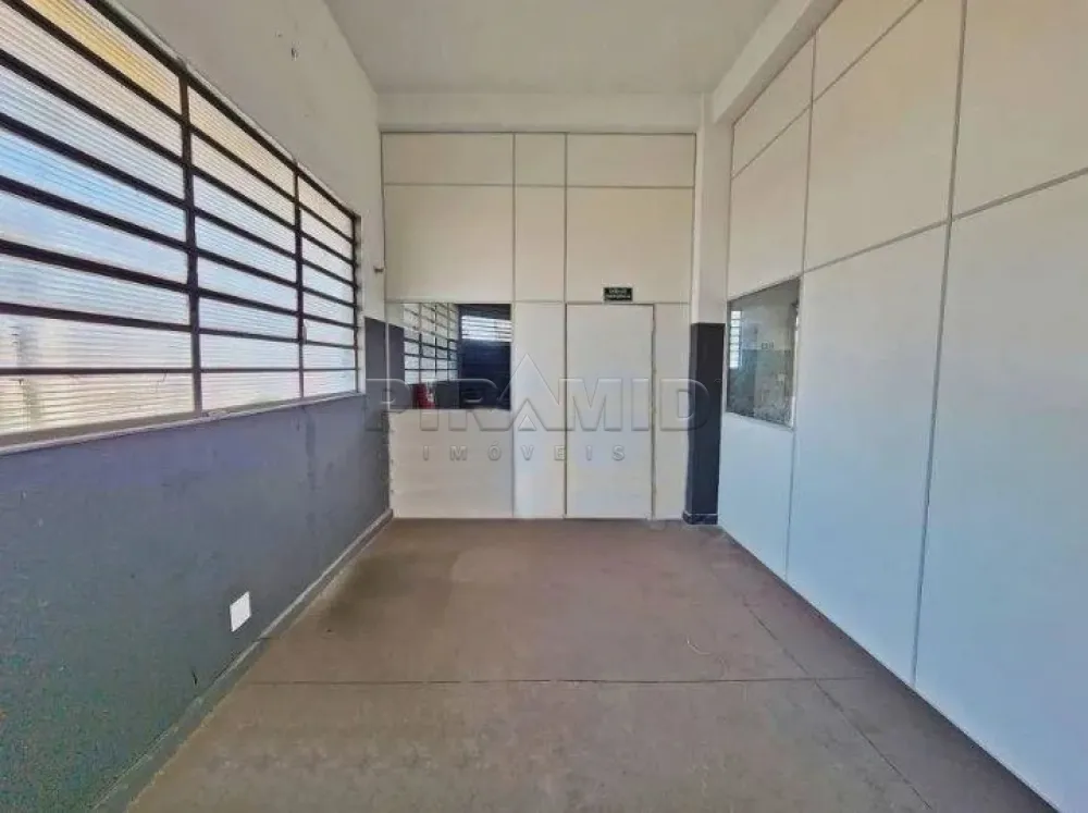 Alugar Comercial / Sal&atilde;o em Ribeir&atilde;o Preto R$ 2.400,00 - Foto 8
