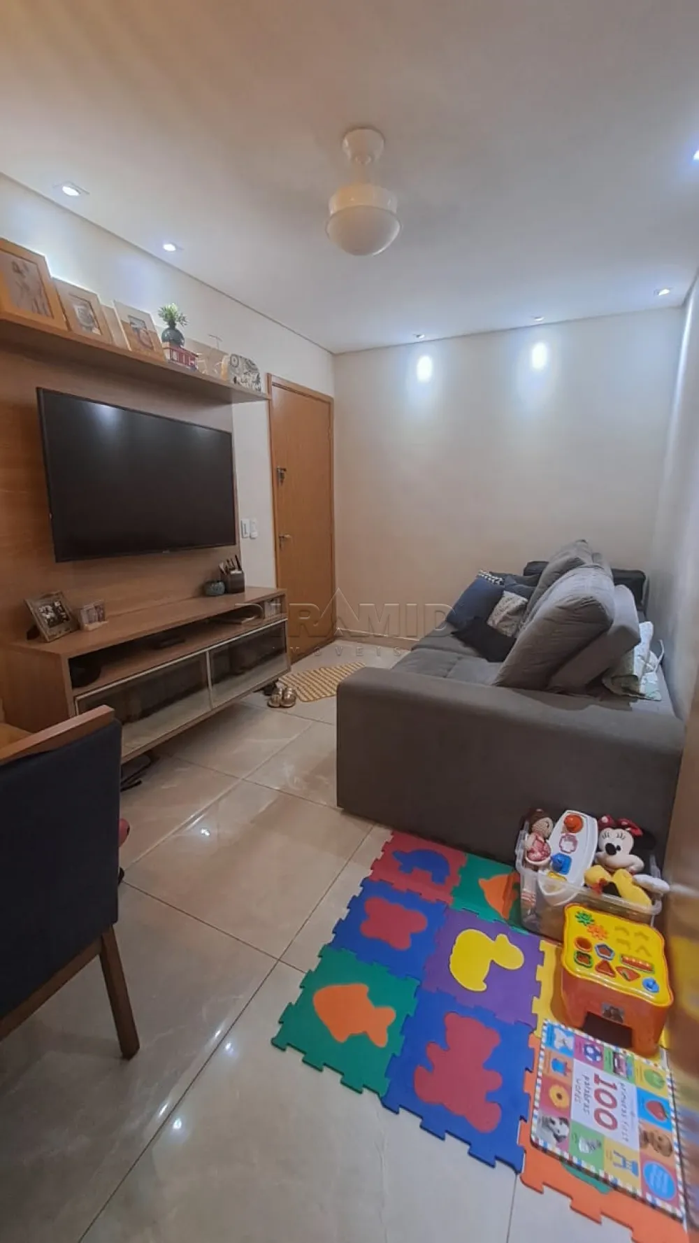 Comprar Apartamento / Padr&atilde;o em Ribeir&atilde;o Preto R$ 240.000,00 - Foto 1