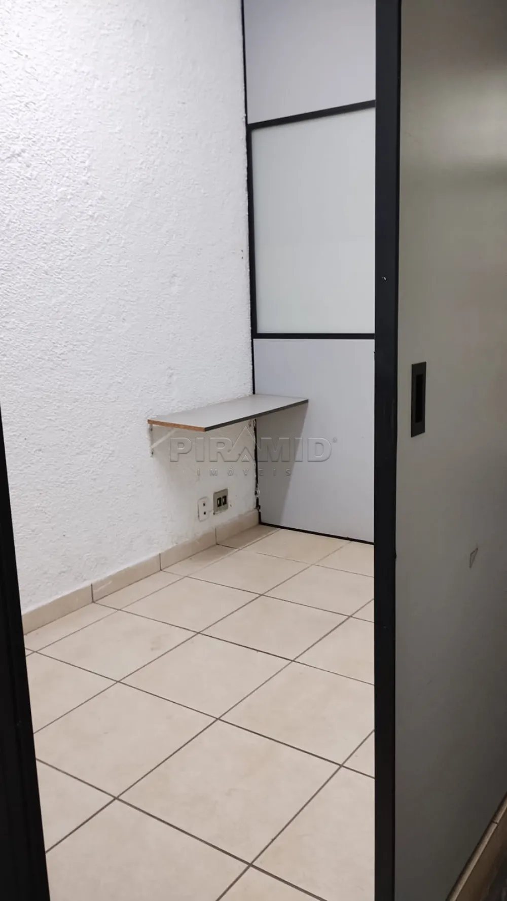 Alugar Comercial / Pr&eacute;dio em Ribeir&atilde;o Preto R$ 10.000,00 - Foto 7