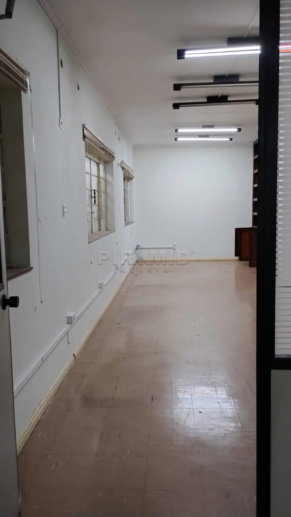 Alugar Comercial / Pr&eacute;dio em Ribeir&atilde;o Preto R$ 10.000,00 - Foto 23